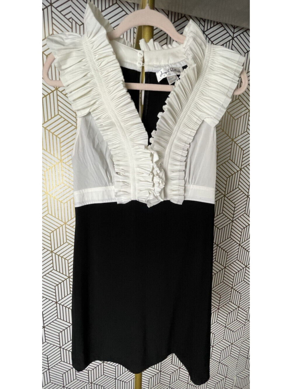 Joseph Ribkoff Women's Colorblock Ruffle Neck Black White Knee Length Dress 10